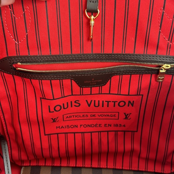 Beautiful slightly used authentic Louis Vuitton Neverfull - Picture 4 of 4